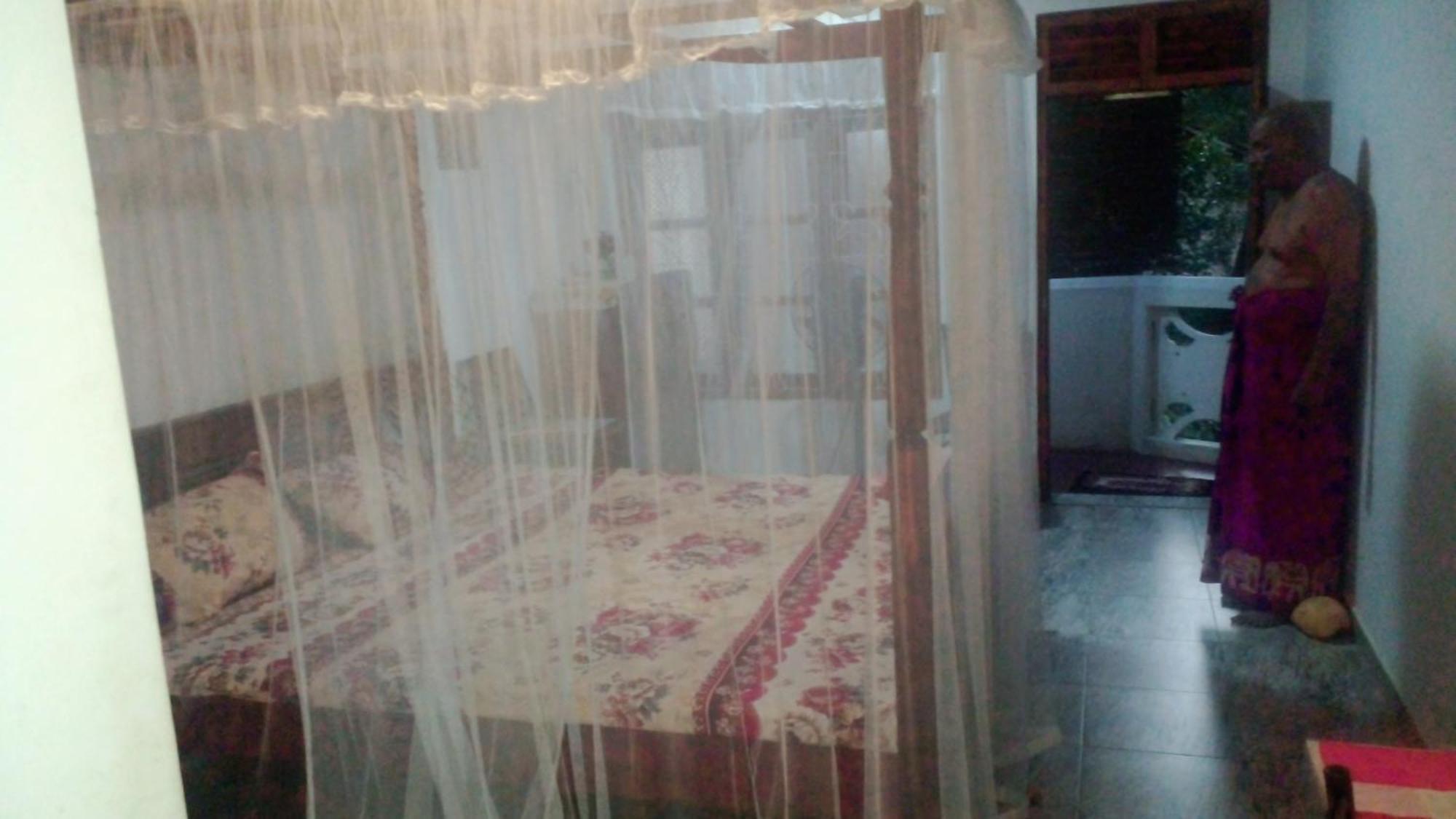 Jayanika home stay Tangalle Bagian luar foto